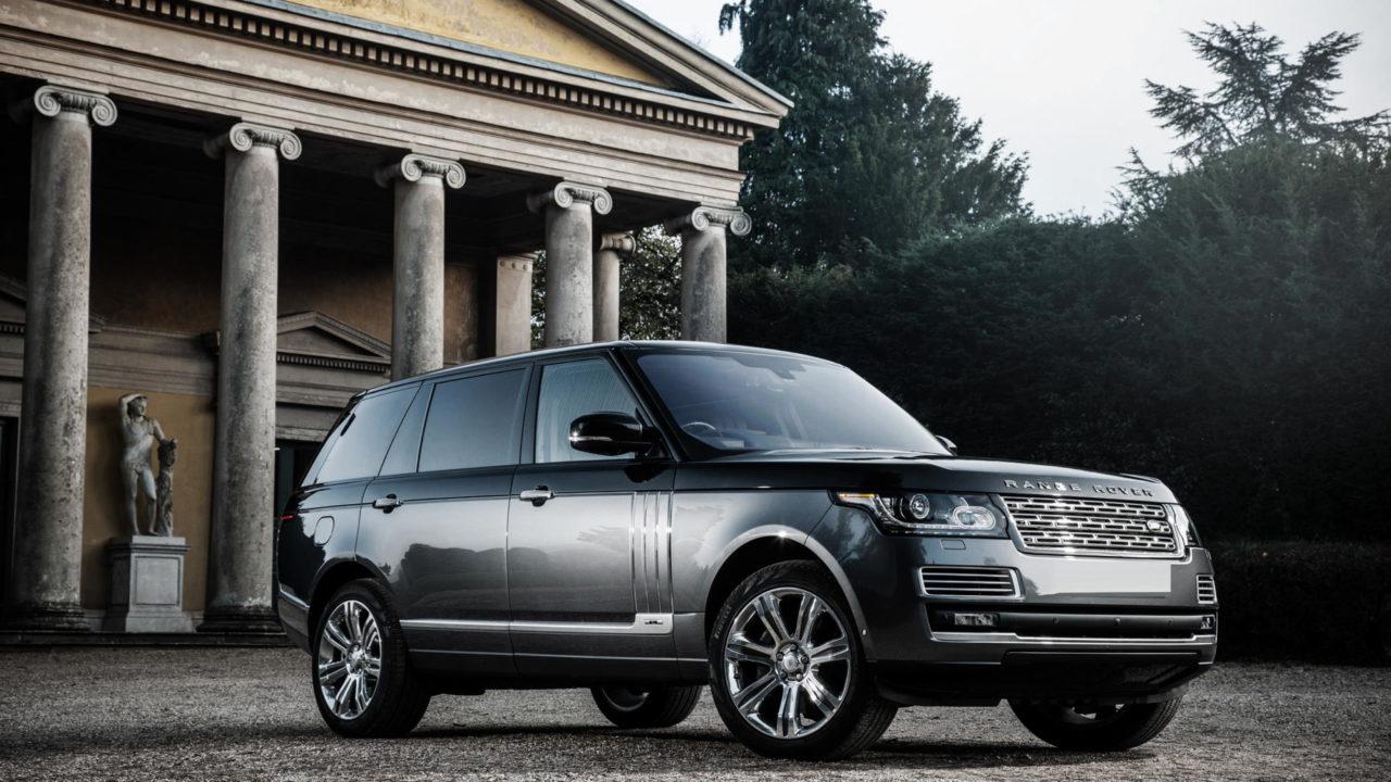 Land Rover Range Rover Sport – железный монстр в аренду