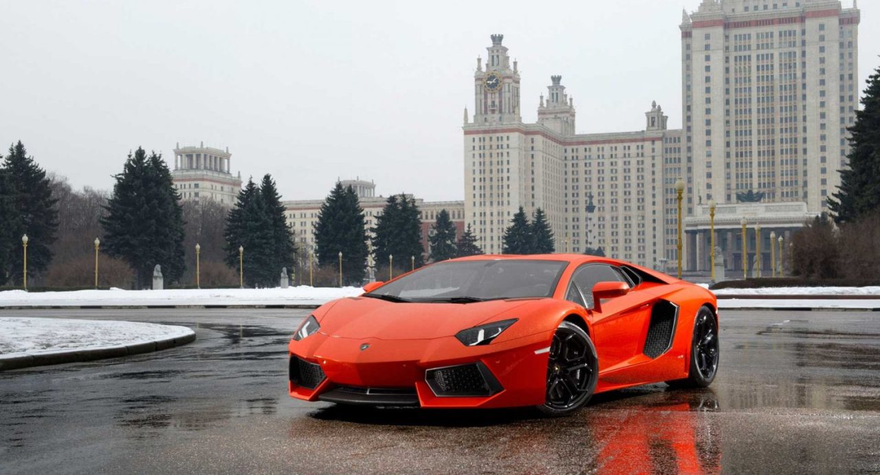 Особенности аренды авто в Москве: как правильно выбрать автомобиль для поездки по городу