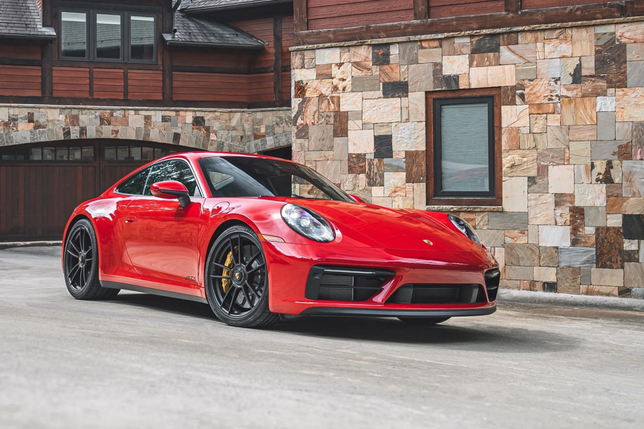 Особенности и преимущества автомобилей марки Porsche