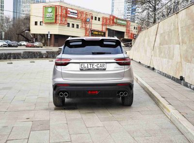 взять в аренду Geely Coolray