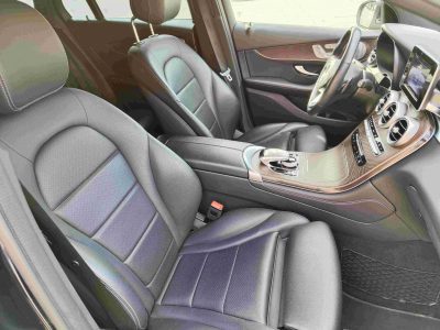 взять в аренду Mercedes-Benz GLC Coupe 250d AMG