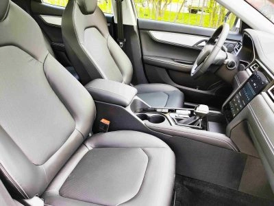 JAC J7 1.5 CVT