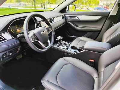 взять в аренду JAC J7 1.5 CVT