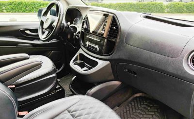 взять в аренду Mercedes-Benz Vito 250d Tourer