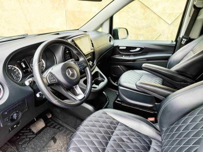 взять в аренду Mercedes-Benz Vito 250d Tourer