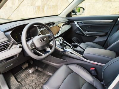 взять в аренду Geely Atlas Pro