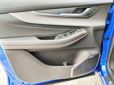 взять в аренду EXEED LX