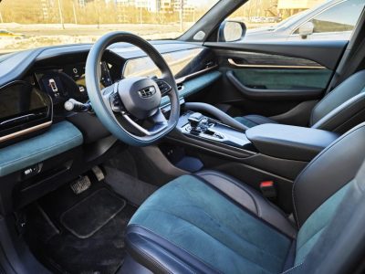 взять в аренду Geely Monjaro