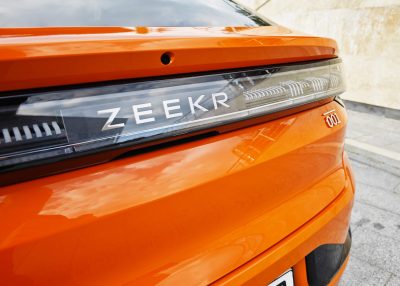 взять в аренду Zeekr 001