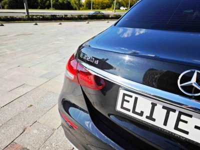 Mercedes-Benz E220d Sport