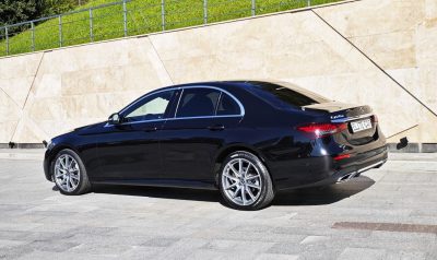 взять в аренду Mercedes-Benz E220d Sport