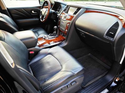 взять в аренду Infiniti QX80