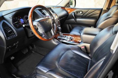 взять в аренду Infiniti QX80