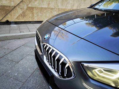 взять в аренду BMW 218i