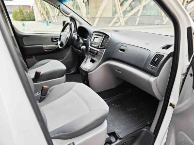 Hyundai Starex (H-1)