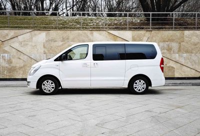 взять в аренду Hyundai Starex (H-1)