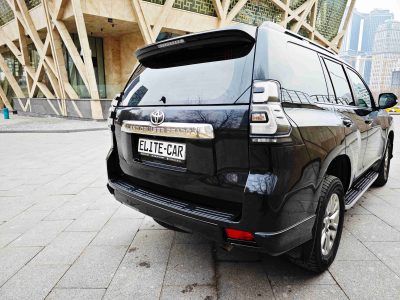 взять в аренду Toyota Land Cruiser Prado
