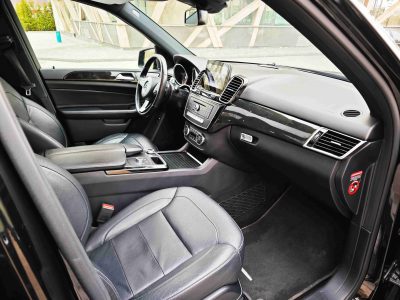 взять в аренду Mercedes-Benz GLE 300d AMG