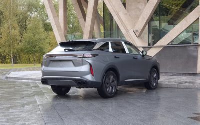 взять в аренду EXEED RX