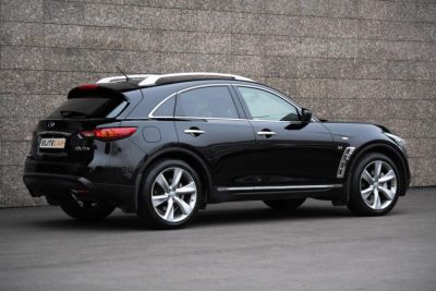 взять в аренду Infiniti QX70