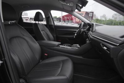 взять в аренду Hyundai Sonata New