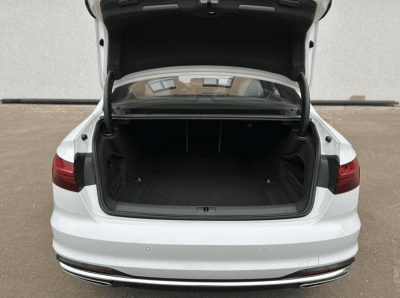 взять в аренду Audi A4