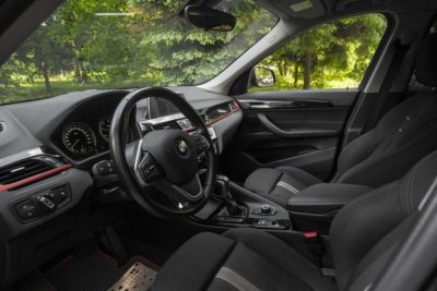 взять в аренду BMW Х1