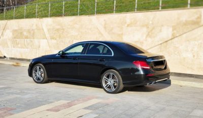 взять в аренду Mercedes-Benz E220d Sport W213