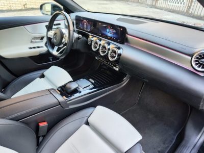 взять в аренду Mercedes-Benz CLA200 Sport