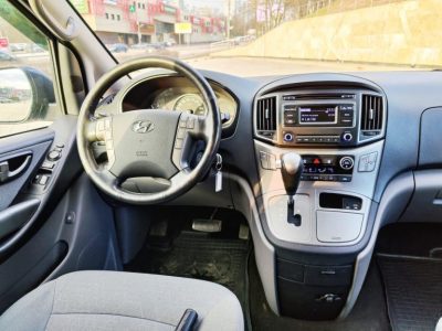 взять в аренду Hyundai H1 (2018)