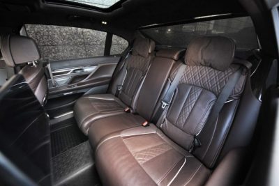 взять в аренду BMW 730Ld xDrive G12