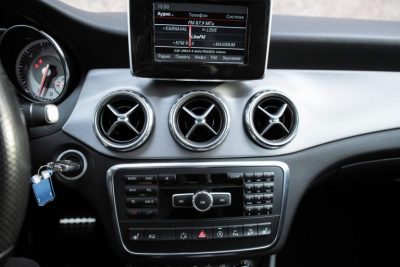 взять в аренду Mercedes-Benz GLA AMG