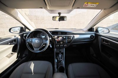 взять в аренду Toyota Corolla