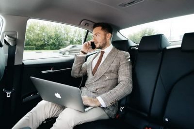 Аренда авто в Москве для деловых поездок: как сэкономить время и повысить эффективность