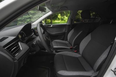 взять в аренду Skoda Rapid АТ