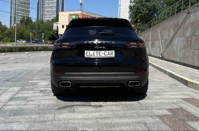 взять в аренду Porsche Cayenne