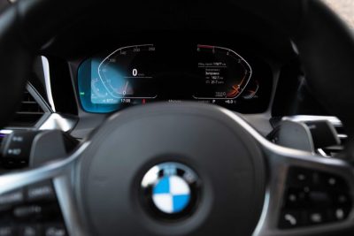 взять в аренду BMW 420d black