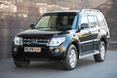 взять в аренду Mitsubishi Pajero