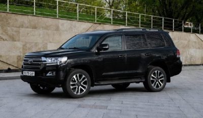 Toyota Land Cruiser 200 Рестайлинг 2