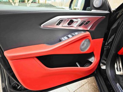 взять в аренду BMW XM