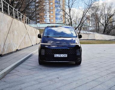 взять в аренду Hyundai Staria