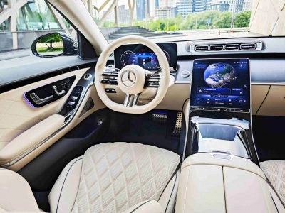 взять в аренду Mercedes-Benz S400d 4matic