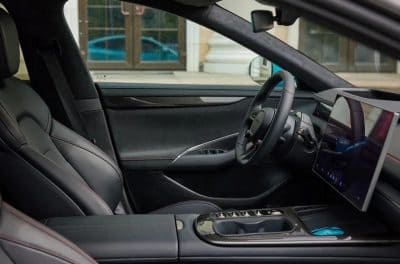 взять в аренду Xiaomi SU7