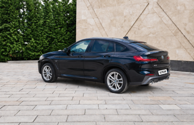 взять в аренду BMW X4 30d xDrive