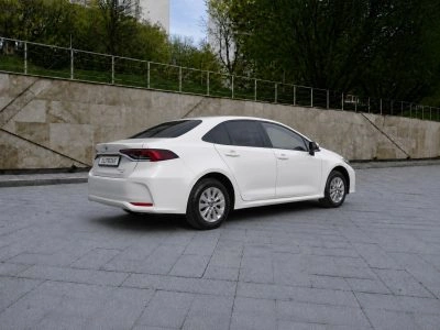 Toyota Corolla (E210)