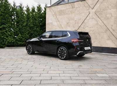 взять в аренду BMW X3 30L xDrive